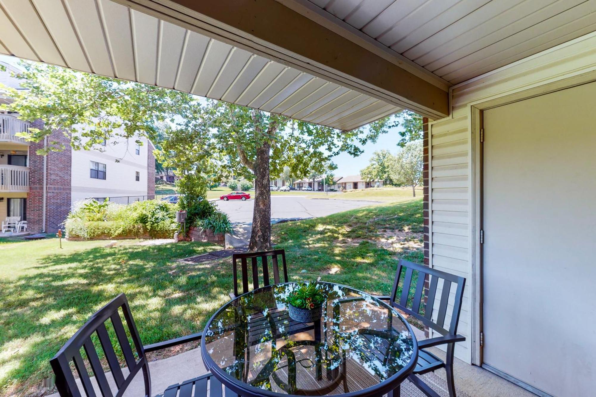 Lofty Retreat & Paradise Pointe Μπράνσον Δωμάτιο φωτογραφία